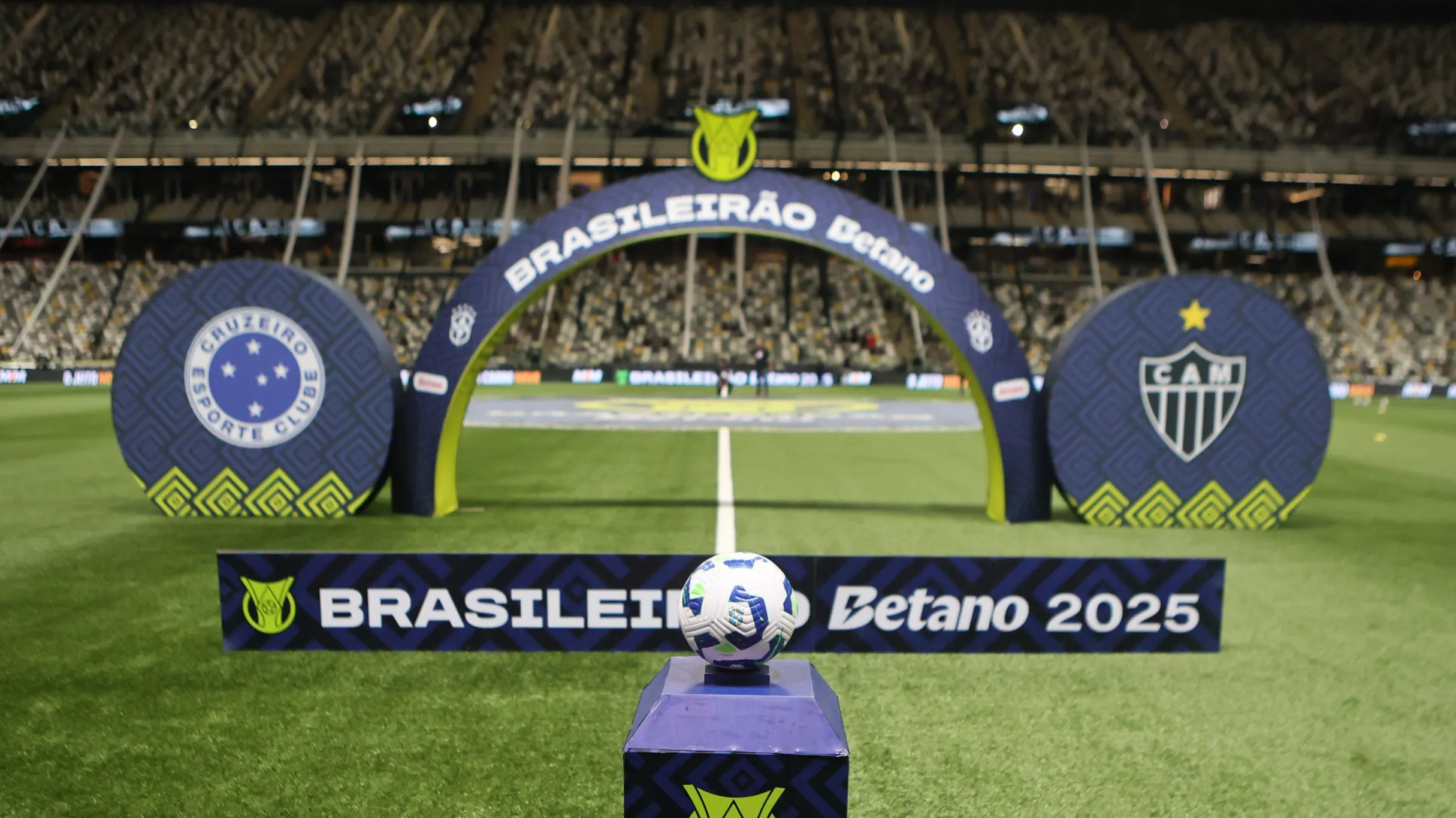 Brasileirão . Foto: Gilson Lobo/AGIF