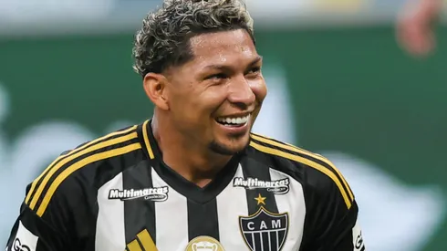 Atacante tem o futuro incerto – Foto: Gilson Lobo/AGIF.