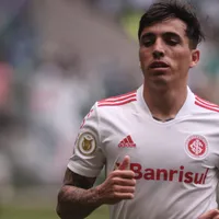Internacional faz contato para anunciar retorno de Renzo Saravia