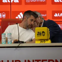 Pezzolano monta barca de saídas