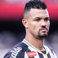 Zé Ivaldo volta a ter sequência como titular do Santos