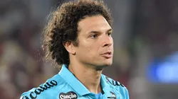 Willian Arão é o dono do meio-campo do Santos