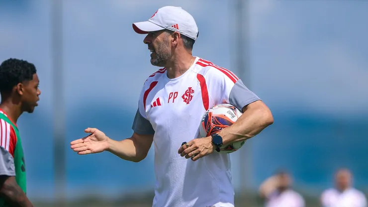 Paulo Pezzolano, técnico do Inter em partida pelo campeonato gaúcho (Foto: Ricardo Duarte / Internacional)