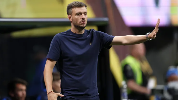 ATLANTA, GEORGIA - JUNE 19: Martin Anselmi, Head Coach of FC Porto, reacts during the FIFA Club World Cup 2025 group A match between Internacional CF Miami and FC Porto at Mercedes-Benz Stadium on June 19, 2025 in Atlanta, Georgia. (Photo by Kevin C. Cox/Getty Images)