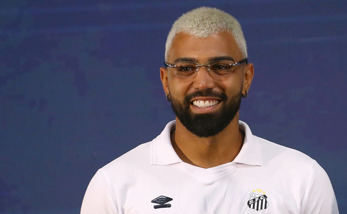 Gabigol provoca em Palmeiras x Santos e chama Andreas Pereira de santista durante clássico