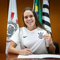 Ana Vitória exalta Corinthians e sonha com Mundial feminino