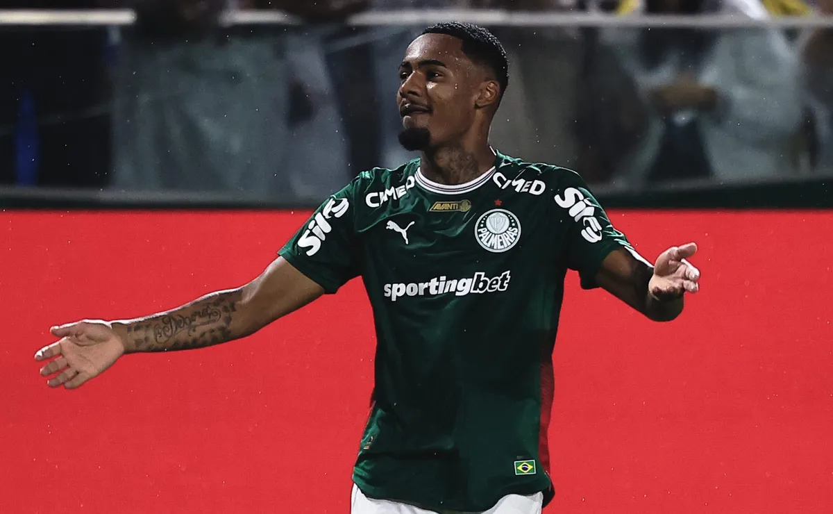 Palmeiras triunfa sobre o Santos em clássico paulista com gol decisivo de Allan em Barueri