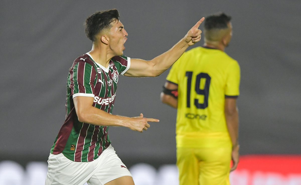 Fluminense vence o Madureira por 2 a 1 e estreia no Campeonato Carioca com vitória