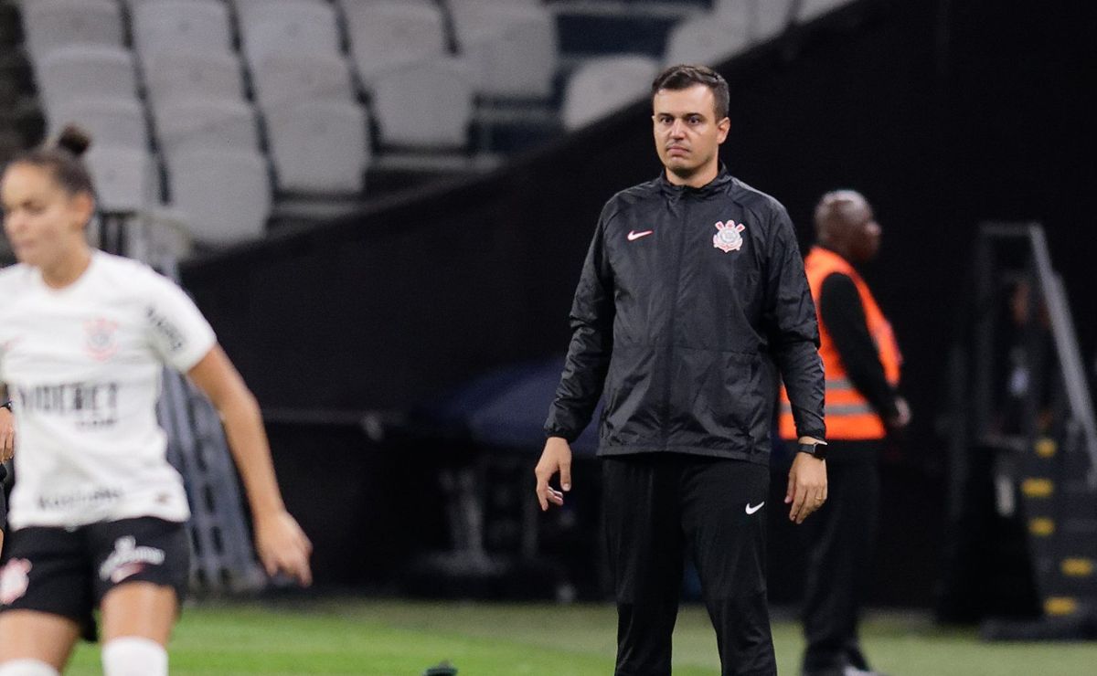Corinthians ajusta preparação para o Mundial Feminino e treina com ausências controladas
