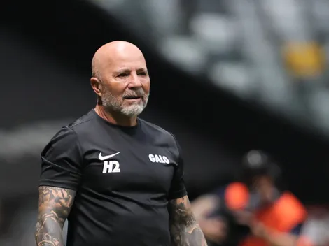 Sampaoli garante empate do Atlético-MG com um a menos