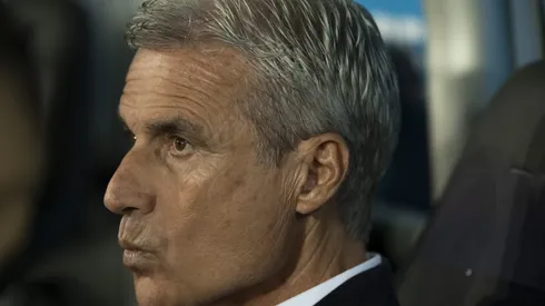 Luís Castro erra em testes, Grêmio joga mal e sai derrotado diante do São José no Gauchão. Foto: Jorge Rodrigues/AGIF