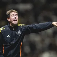 Auxiliar de Sampaoli garante empate do Atlético-MG com um a menos