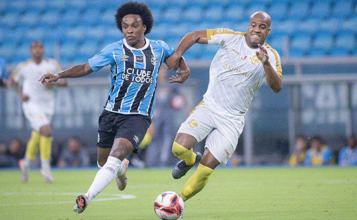 Grêmio leva a pior e é derrotado pelo São José com “Lei do Ex” no Campeonato Gaúcho