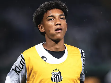 Robinho Jr é flagrado provocando torcida do Palmeiras em clássico