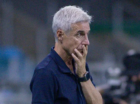 Castro repudia atuação do Grêmio e revela mudanças para Gre-Nal