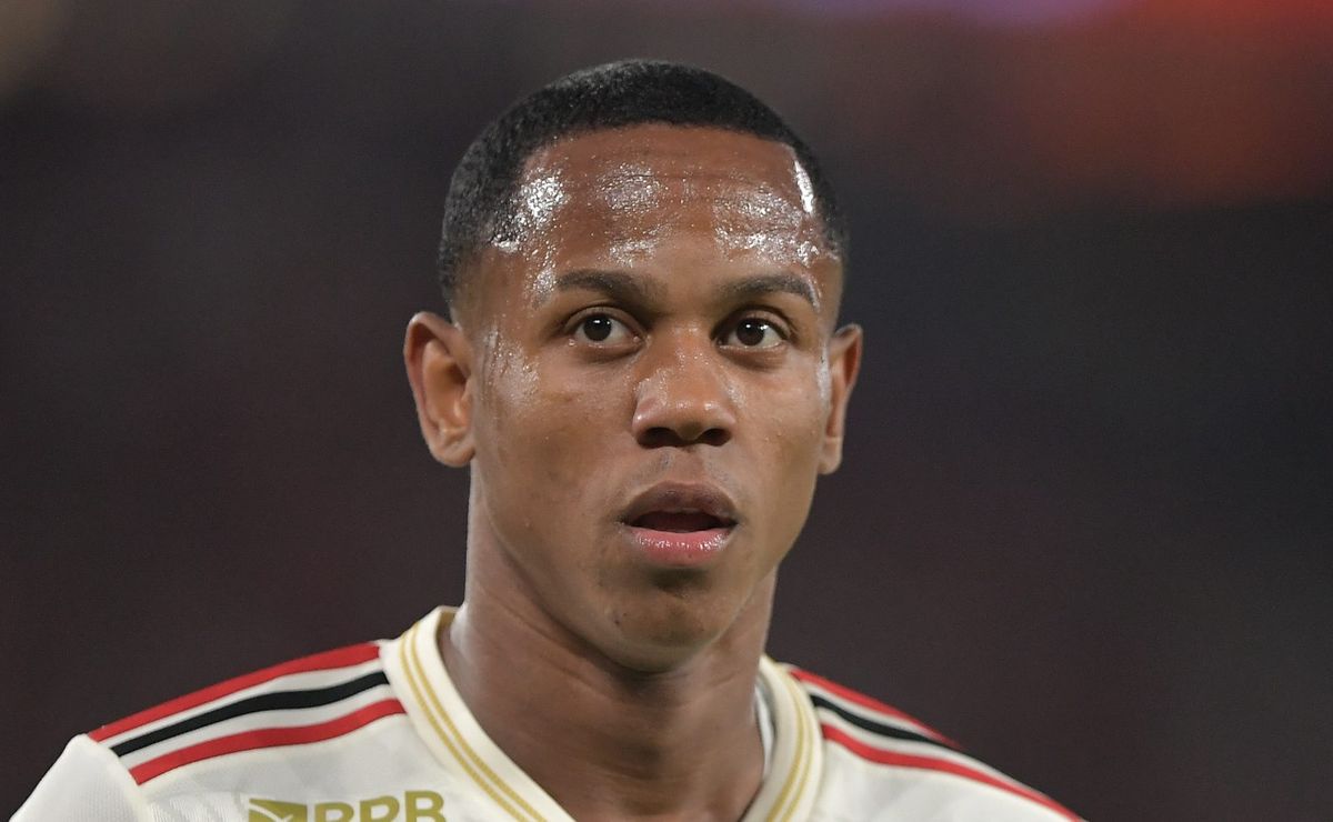 Wallace Yan contratado pelo Bragantino vai acontecer e Cria do Flamengo expõe sentimento com saída