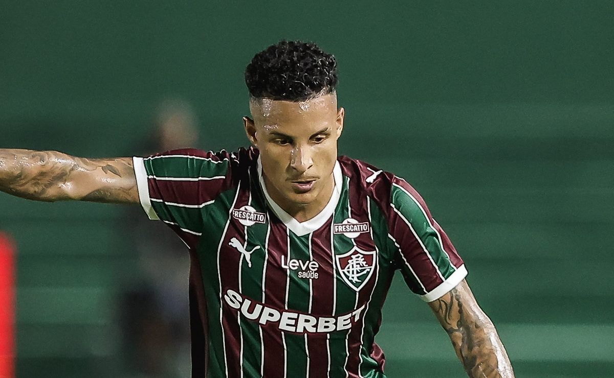 Guilherme Arana faz revelação polêmica após sair do Atlético-MG e estrear pelo Fluminense: “Frio na barriga”
