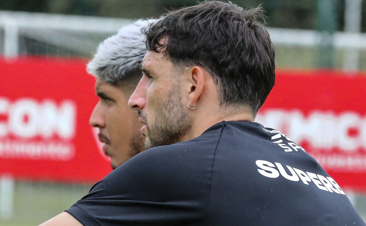 Crespo ganha reforço de peso no São Paulo e Calleri está de volta contra o São Bernardo