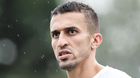 João Schmidt não deve sair do Santos.