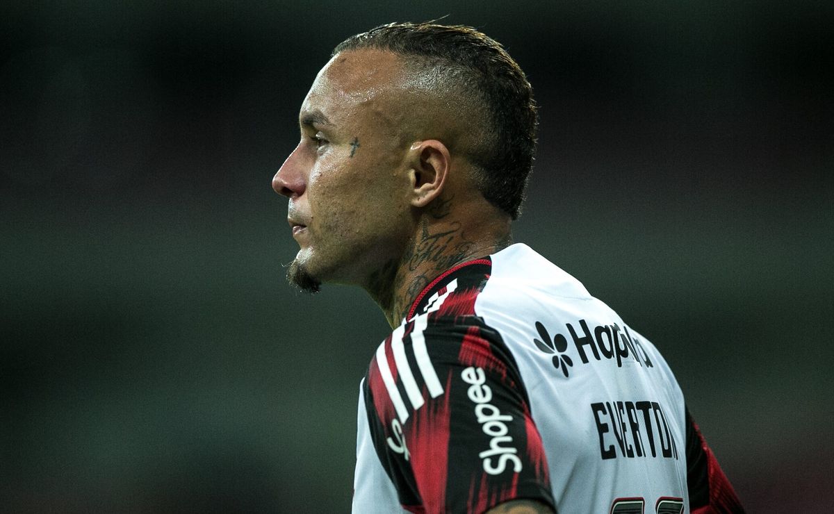 Flamengo se irrita com rumores de Cebolinha, barra leilão e define estratégia clara para renovar