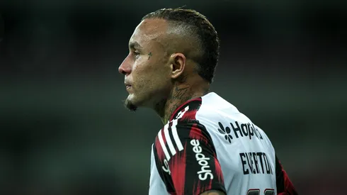 PE – SAO LOURENCO DA MATA – 15/11/2025 – BRASILEIRO A 2025, SPORT X FLAMENGO – Everton Cebolinha jogador do Flamengo durante a partida contra o Sport na Arena de Pernambuco, pelo Campeonato Brasileiro A 2025. Foto: Marlon Costa/AGIF