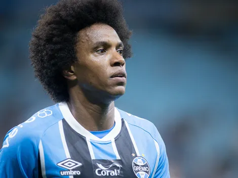 Willian aborda mudança de posição e desabafa sobre derrota