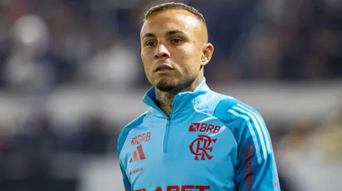 SP – BRAGANCA PAULISTA – 23/07/2025 – BRASILEIRO A 2025, BRAGANTINO X FLAMENGO – EWERTON CEBOLINHAjogador do Flamengo durante partida contra o Bragantino no estadio Cicero De Souza Marques pelo campeonato Brasileiro A 2025. Foto: Joisel Amaral/AGIF