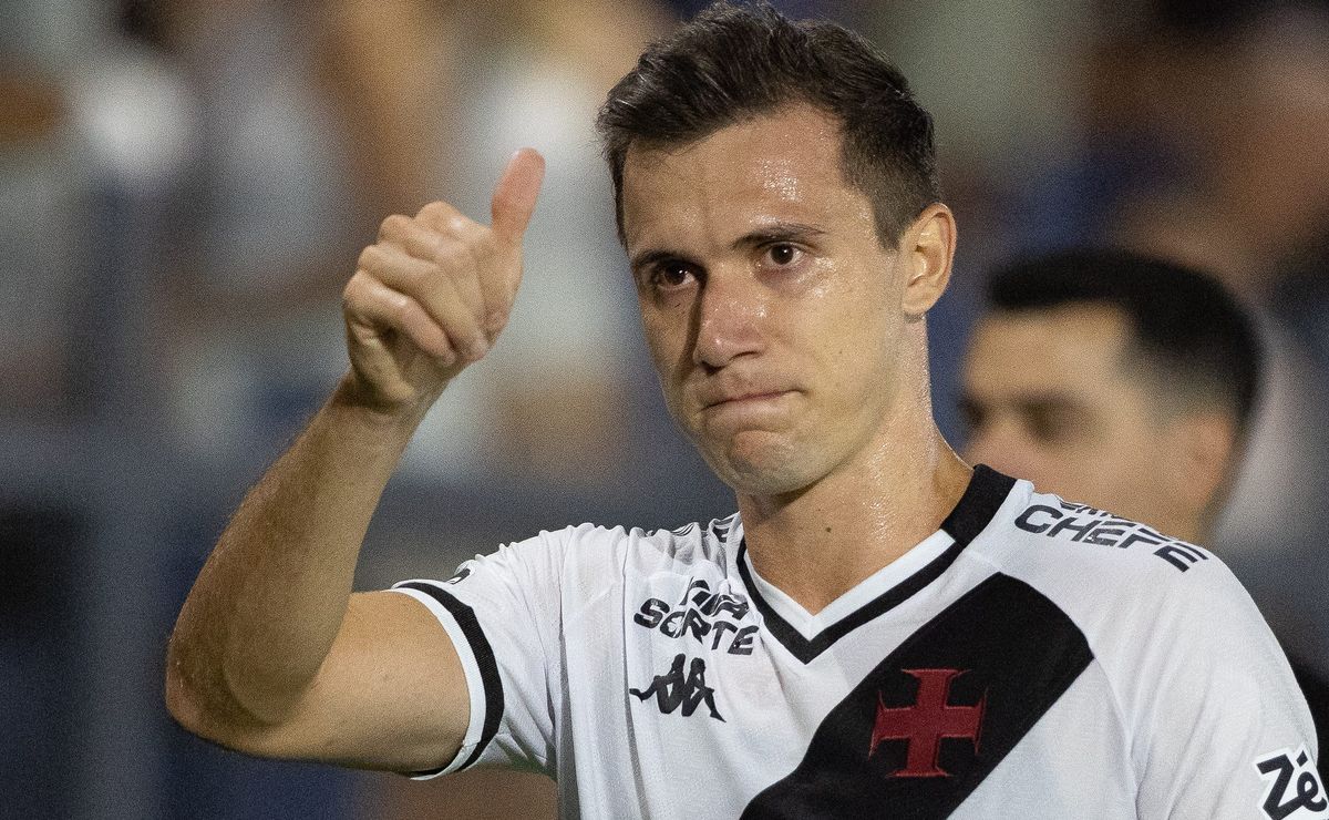 Vasco e Besiktas tem acordo confirmado por Lucas Piton e turcos já aceitaram desembolsar R$ 44 milhões