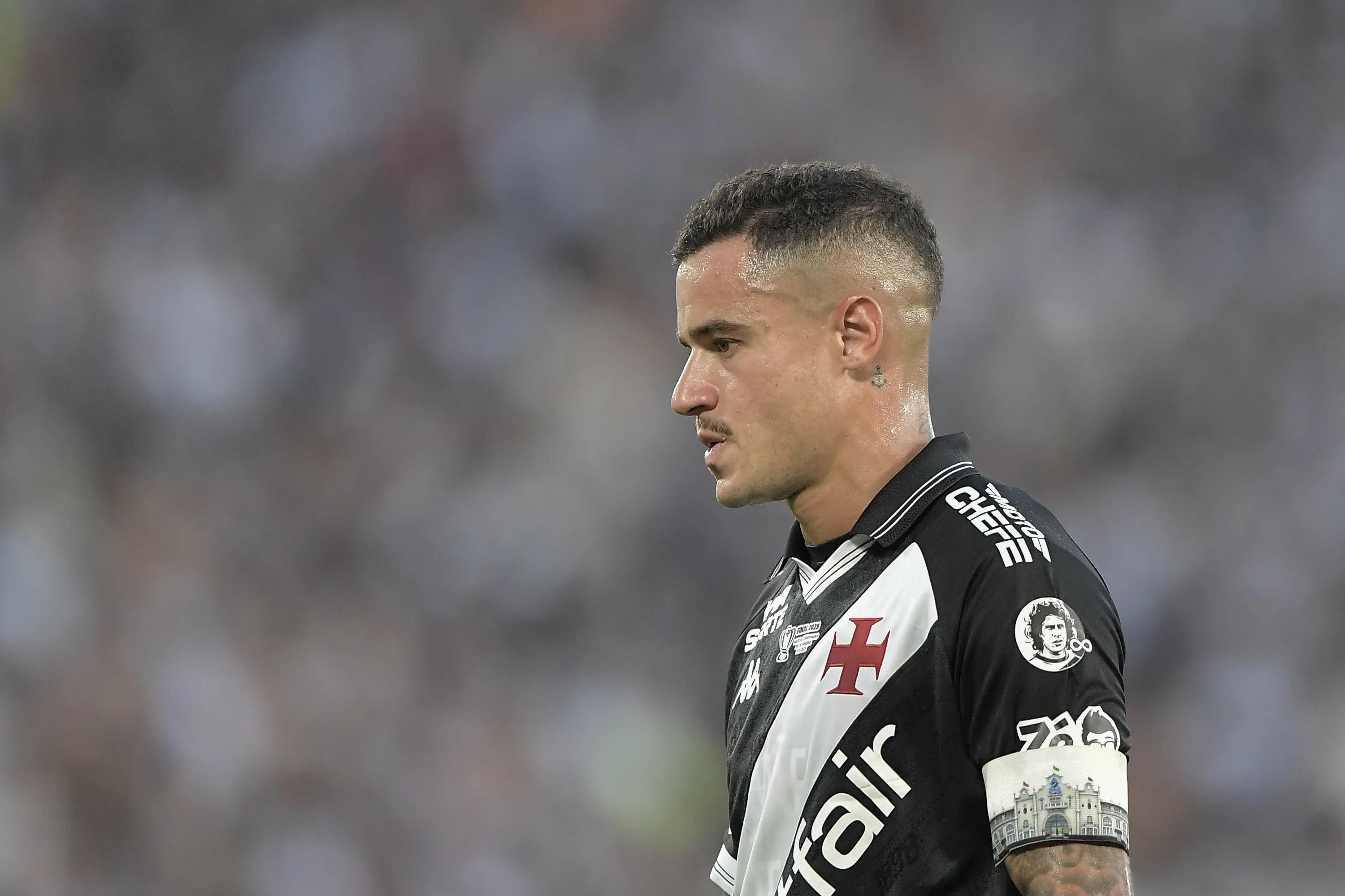 RJ – RIO DE JANEIRO – 21/12/2025 – COPA DO BRASIL 2025, VASCO X CORINTHIANS – Coutinho jogador do Vasco durante partida contra o Corinthians no estadio Maracana pelo campeonato Copa Do Brasil 2025. Foto: Thiago Ribeiro/AGIF