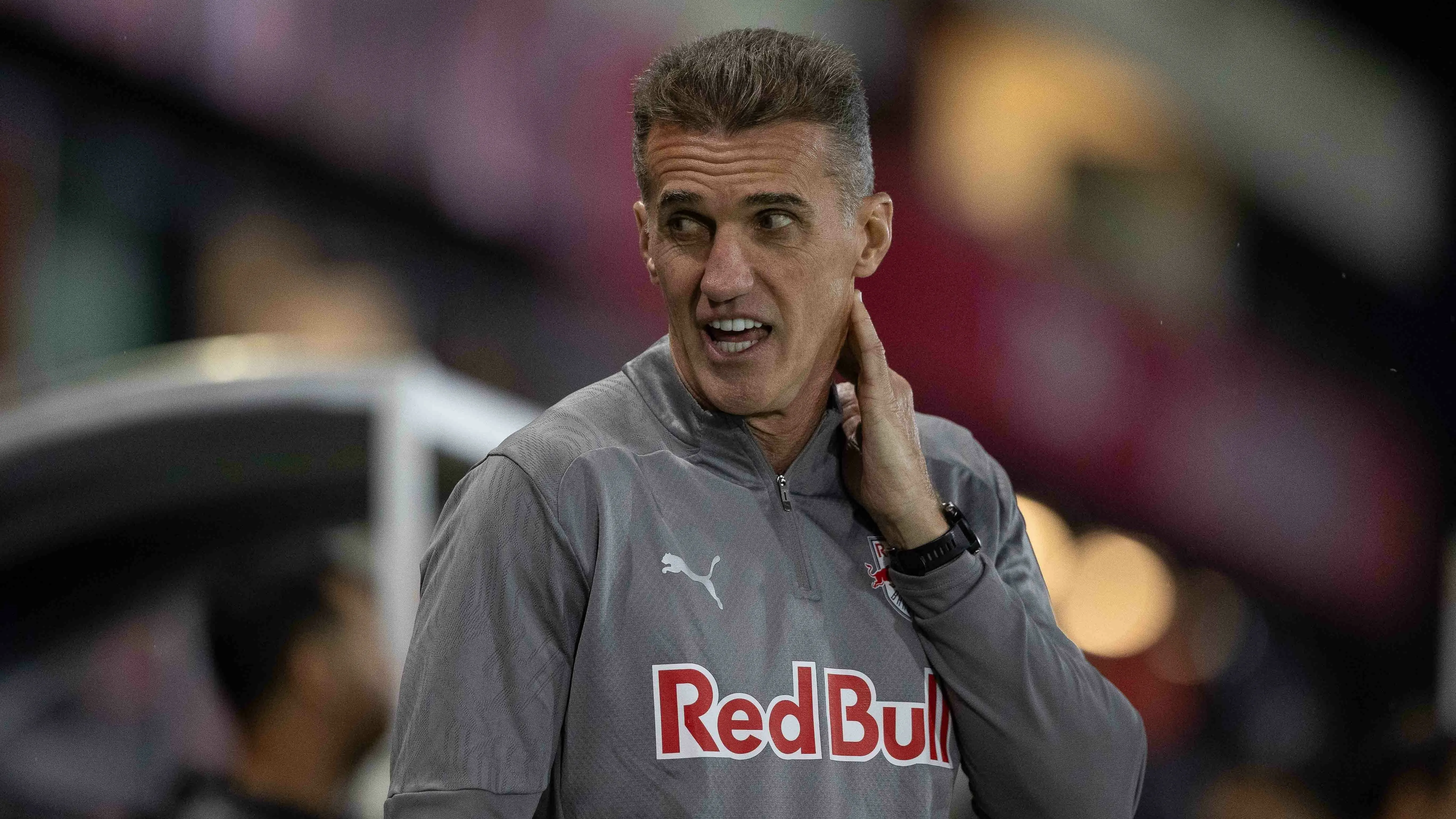 Vagner Mancini quer surpreender o Corinthians - Foto: Joisel Amaral/AGIF.