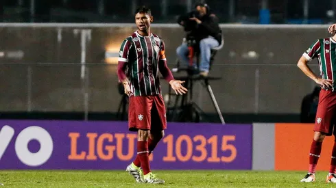 Emelec avança por Douglas Costa, ex-Fluminense e Grêmio, e futuro entra em reta final — Foto Ale CabralAgif