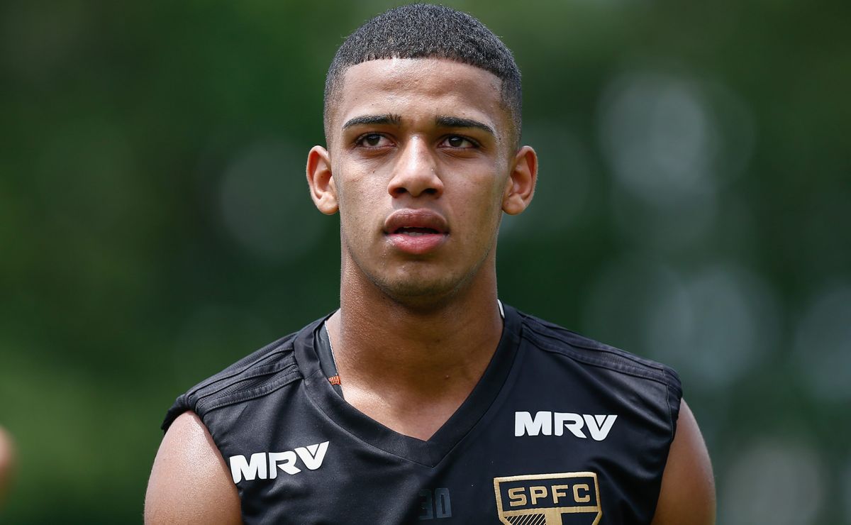 Brenner aceita proposta do Vasco e está animado para voltar a trabalhar com Fernando Diniz