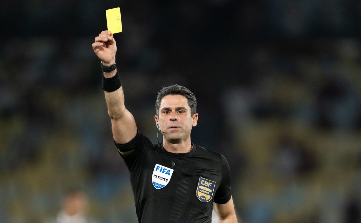 Corinthians tem retrospecto negativo com Flávio Rodrigues de Souza, árbitro do jogo contra o Bragantino