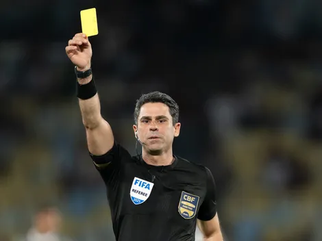 Histórico com árbitro Flávio Rodrigues liga alerta no Corinthians