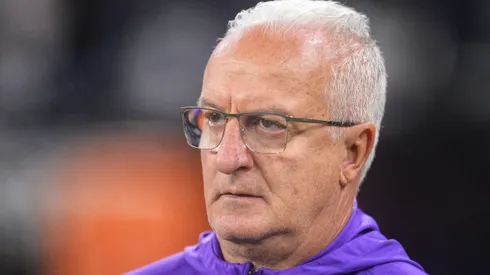 Dorival Jr. técnico do Corinthians, durante partida contra o Bragantino no estadio Arena Corinthians pelo campeonato Brasileiro A 2025. Foto: Alan Morici/AGIF