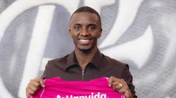 Andrew é anunciado pelo Rubro-Negro. Foto: Adriano Fontes/Flamengo