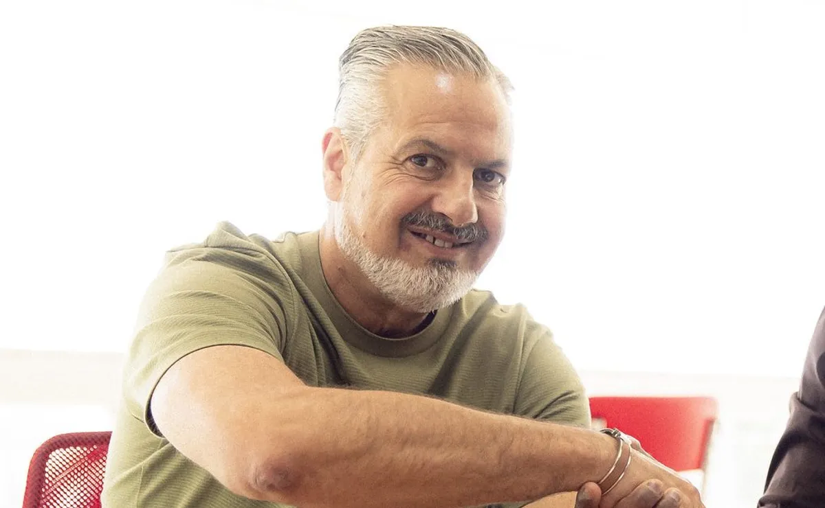 Flamengo confirma chegada do goleiro Andrew, reforço que promete agitar torcida e defesa em 2024