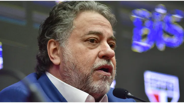 Aliados já aconselham Casares a pedir para sair da presidência do São Paulo; decisão pode ocorrer esta noite