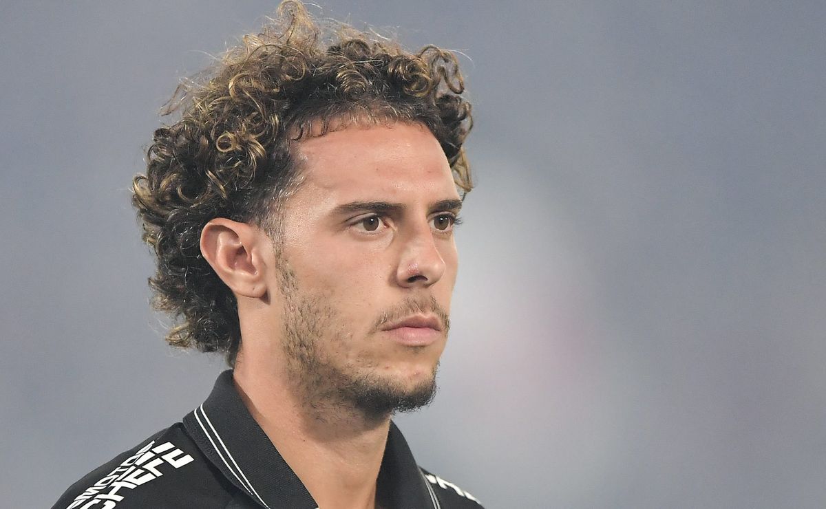 Nuno Moreira recebe elogios de Roberto Martínez e entra no radar da seleção de Portugal: “Portas estão abertas”