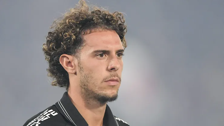 Nuno Moreira jogador do Vasco durante partida contra o Fluminense no estadio Maracana pelo campeonato Copa Do Brasil 2025. Foto: Thiago Ribeiro/AGIF