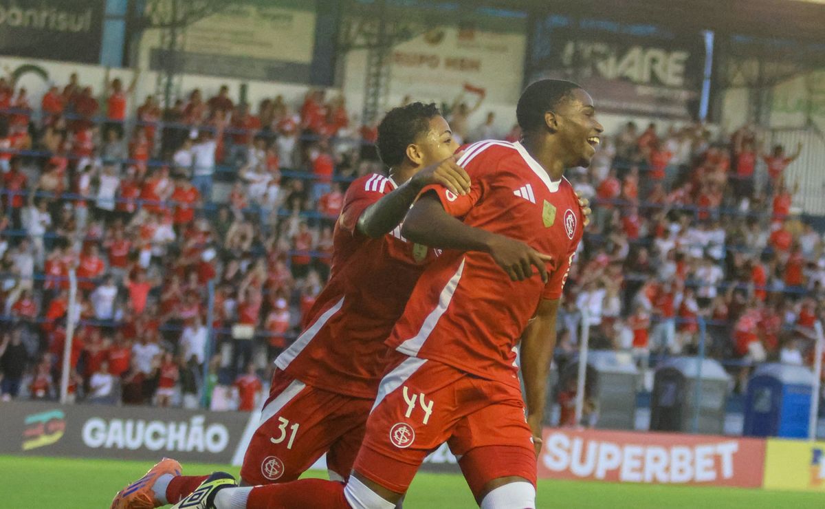 Borré e João Victor decidem, Inter goleia Monsoon e mantém 100% no Gauchão