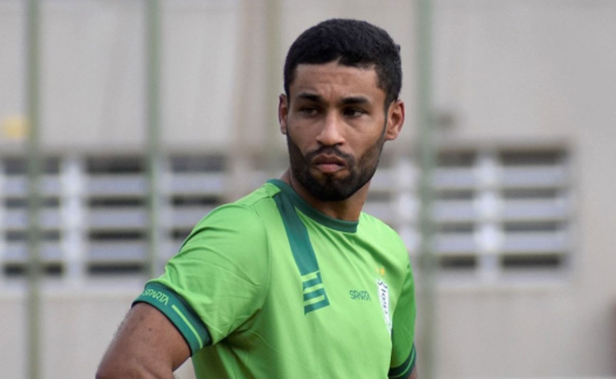 América-MG renova contrato de Jorge Victor, técnico do time feminino, para a temporada 2026