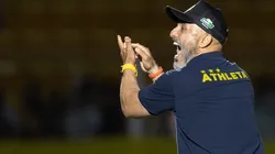 Rafael Silva Guanaes técnico do Mirassol, durante partida contra o Palmeiras no estadio Jose Maria de Campos Maia pelo campeonato Brasileiro A 2025. Foto: Joisel Amaral/AGIF