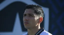 Savarino jogador do Botafogo durante partida contra o Vitoria