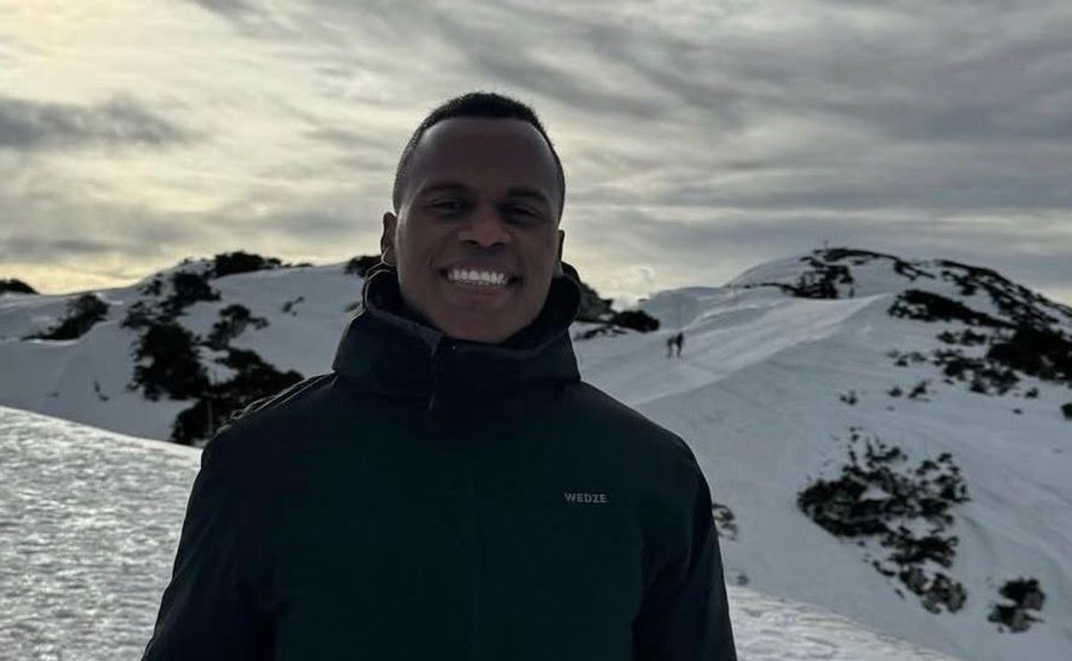 Wolverhampton se decide sobre venda de Arias ao Palmeiras e quer esperar até o fim da Premier League