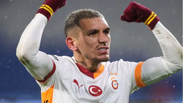 Lucas Torreira, alvo do Galo. Foto: Ahmad Mora/Getty Images