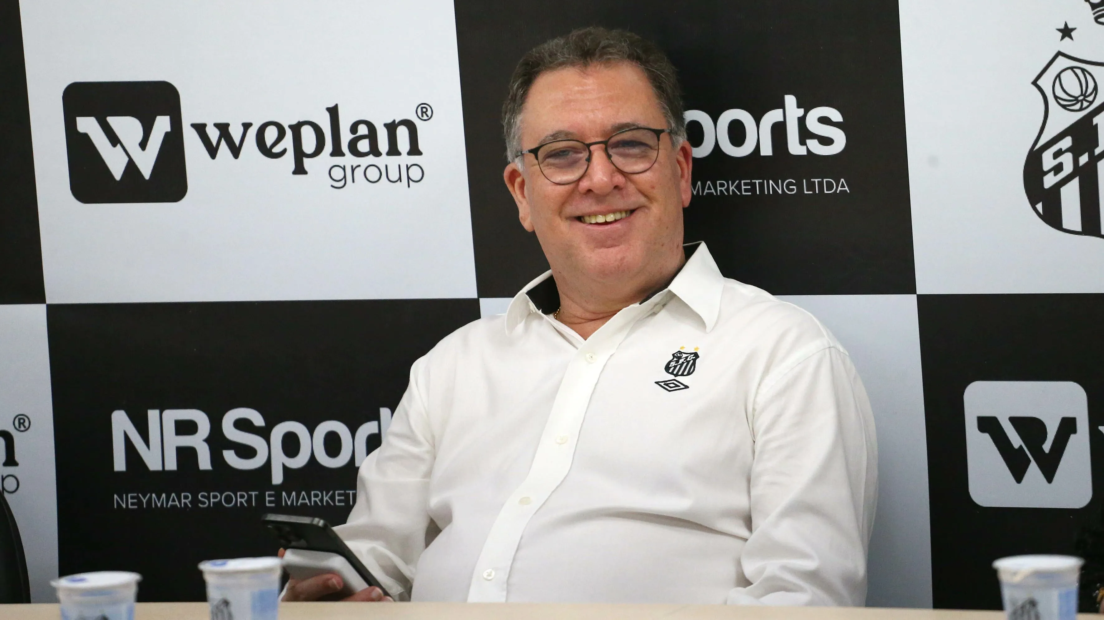 SP – SANTOS – 29/09/2025 – SANTOS, OUTROS – O presidente do Santos FC Marcelo Teixeira durante inauguracao dos novos alojamentos do Recanto dos Alvinegros, hotel dentro do CT Rei Pele onde os jogadores e comissao tecnica ficam concentrados antes da partidas. Foto: Mauricio De Souza/AGIF