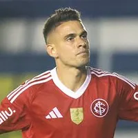 Borré quebra o silêncio e desabafa sobre crise no Internacional