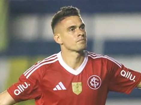 Borré quebra o silêncio e desabafa sobre crise no Internacional