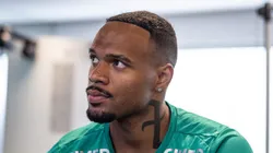 Carlos Miguel durante atividade no CT